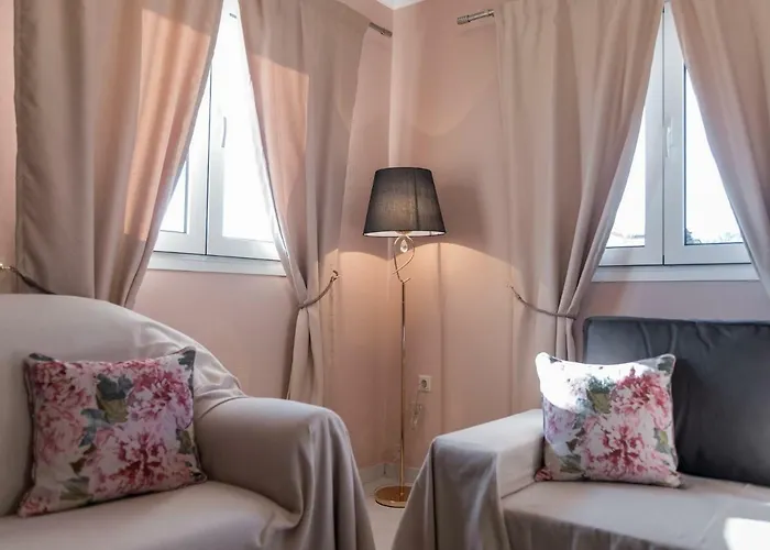 Sofia's Lägenhet Razáta